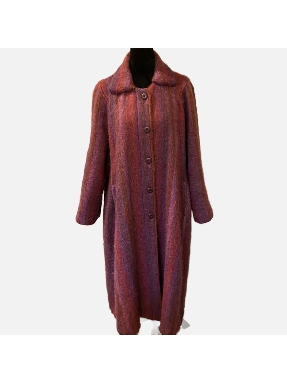 Vintage Women’s Coat Mohair Irish Wool Donegal Designs Large Buttons Pockets